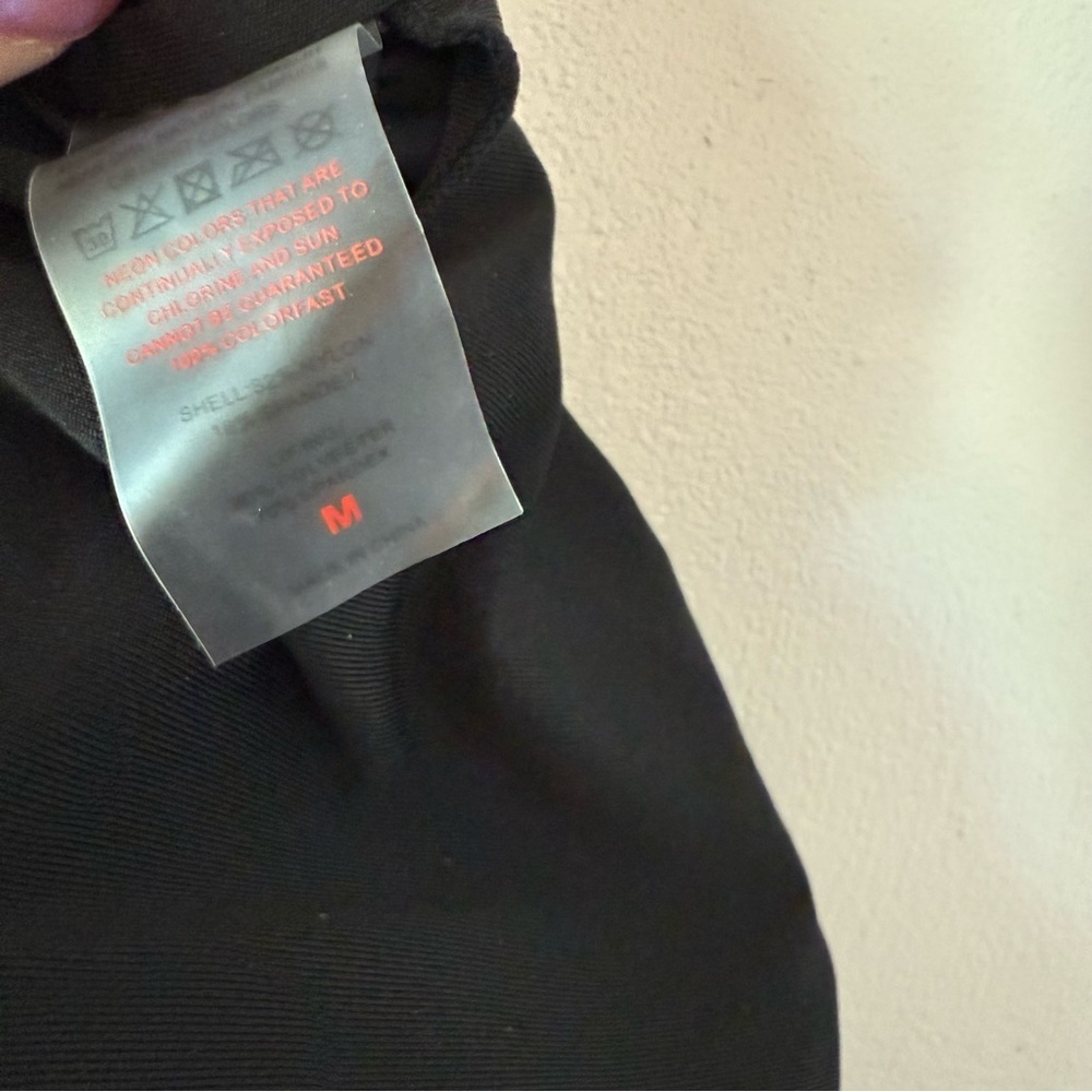 SMISMIVO Ruched Tummy Control One Piece Swimsuit In Black - Picture 8 of 8